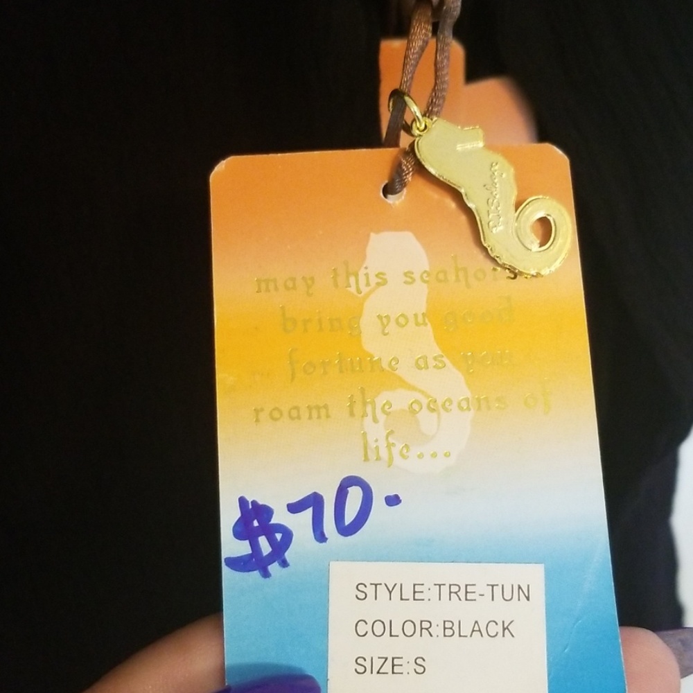 Top - Picture 5 of 6